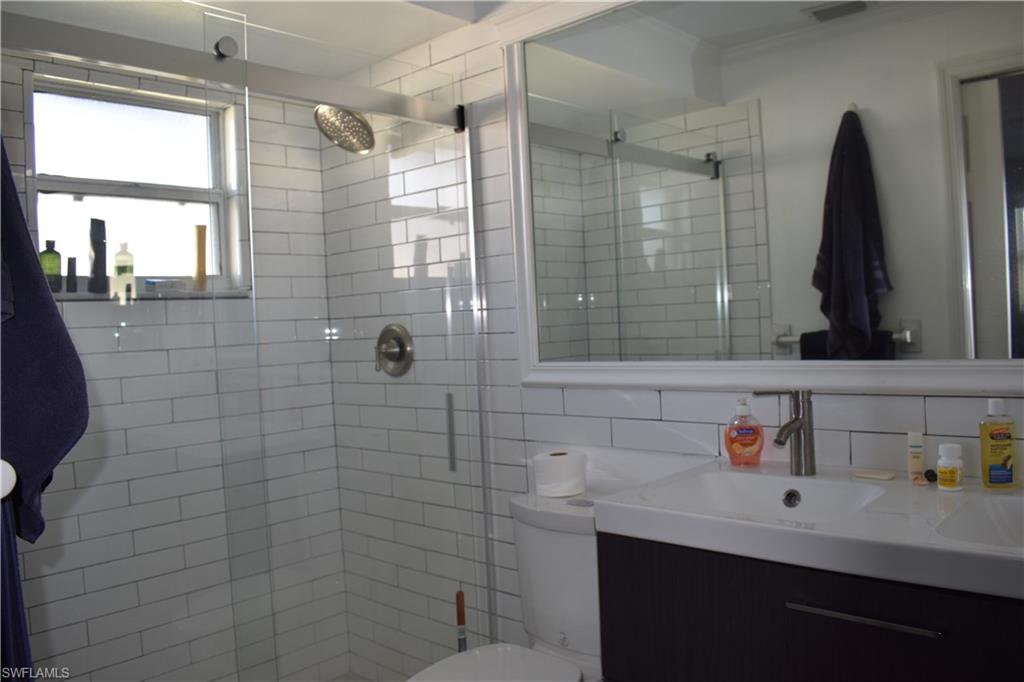 2035 Se 25th Ln Property Photo 8