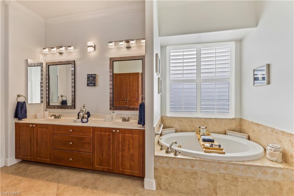 28424 Del Lago Way Property Photo 19