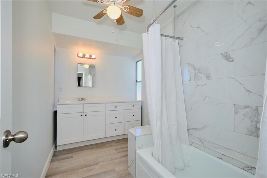 1374 Harbor View Dr Property Photo 18