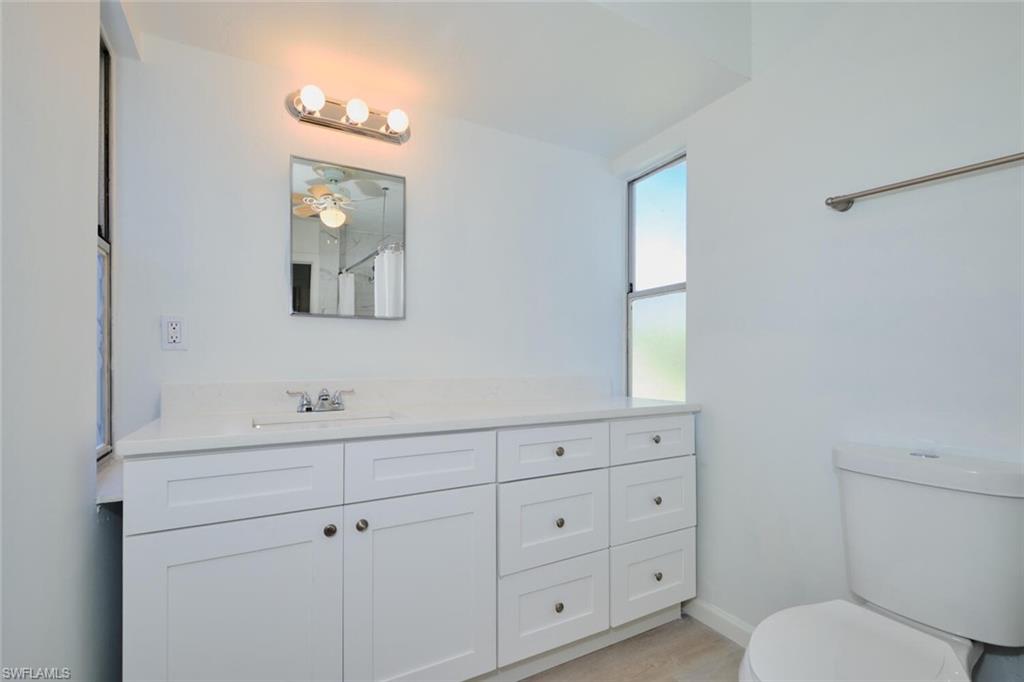 1374 Harbor View Dr Property Photo 19