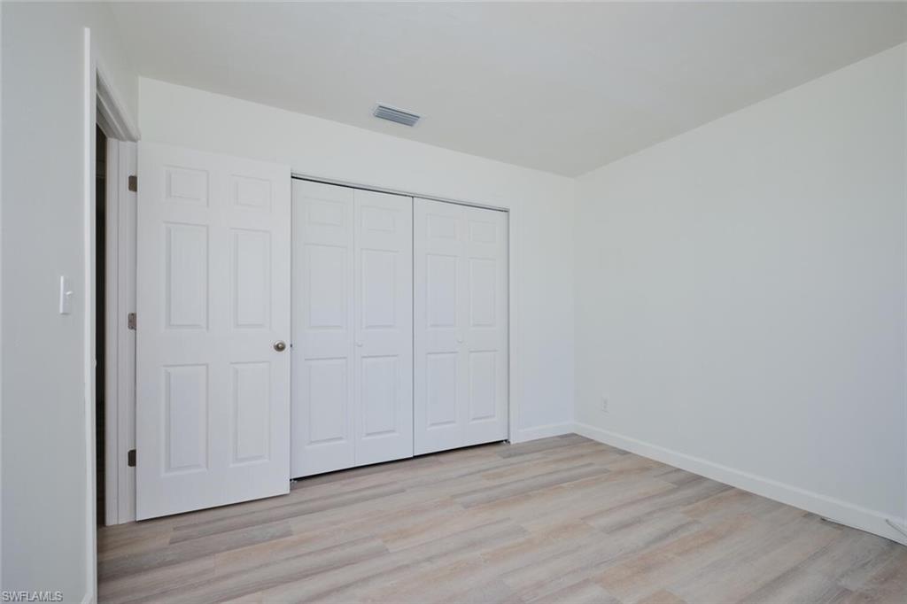 1374 Harbor View Dr Property Photo 28