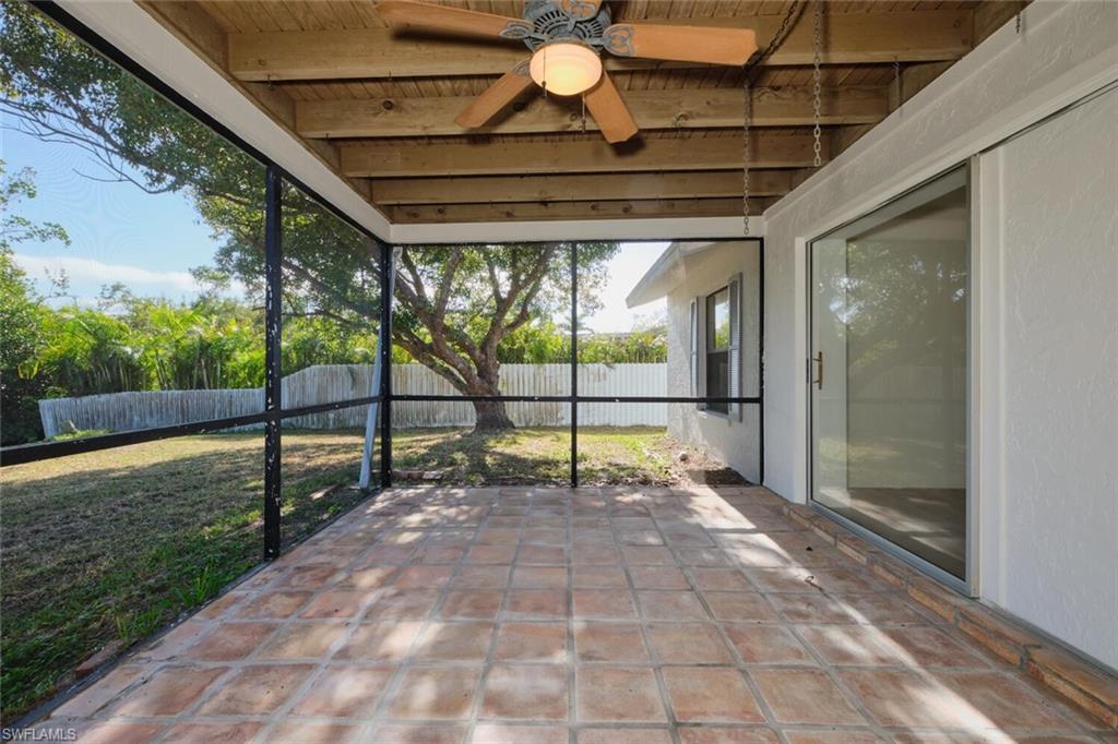 1374 Harbor View Dr Property Photo 35