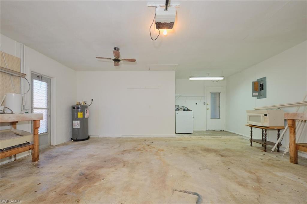 1374 Harbor View Dr Property Photo 49