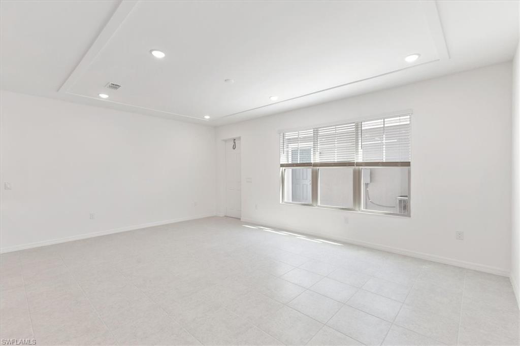 17330 Alderwood Ln Property Photo 4