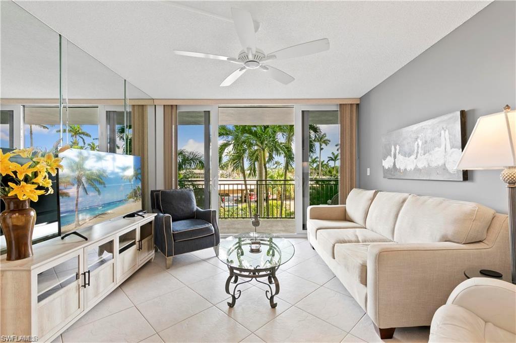 180 Seaview Ct # 212 Property Photo 11