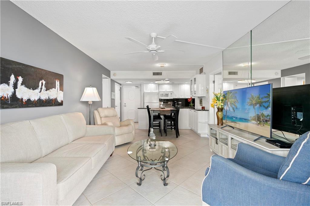 180 Seaview Ct # 212 Property Photo 12
