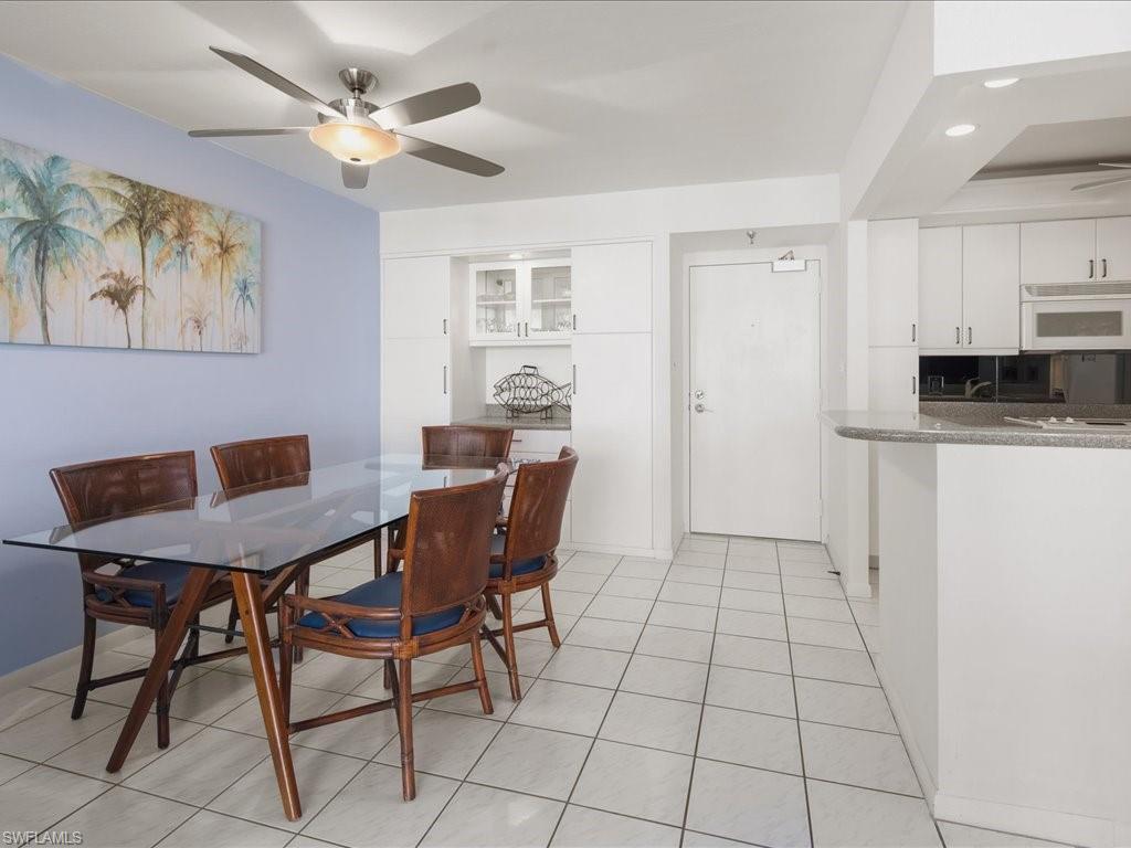 380 Seaview Ct # 908 Property Photo 8