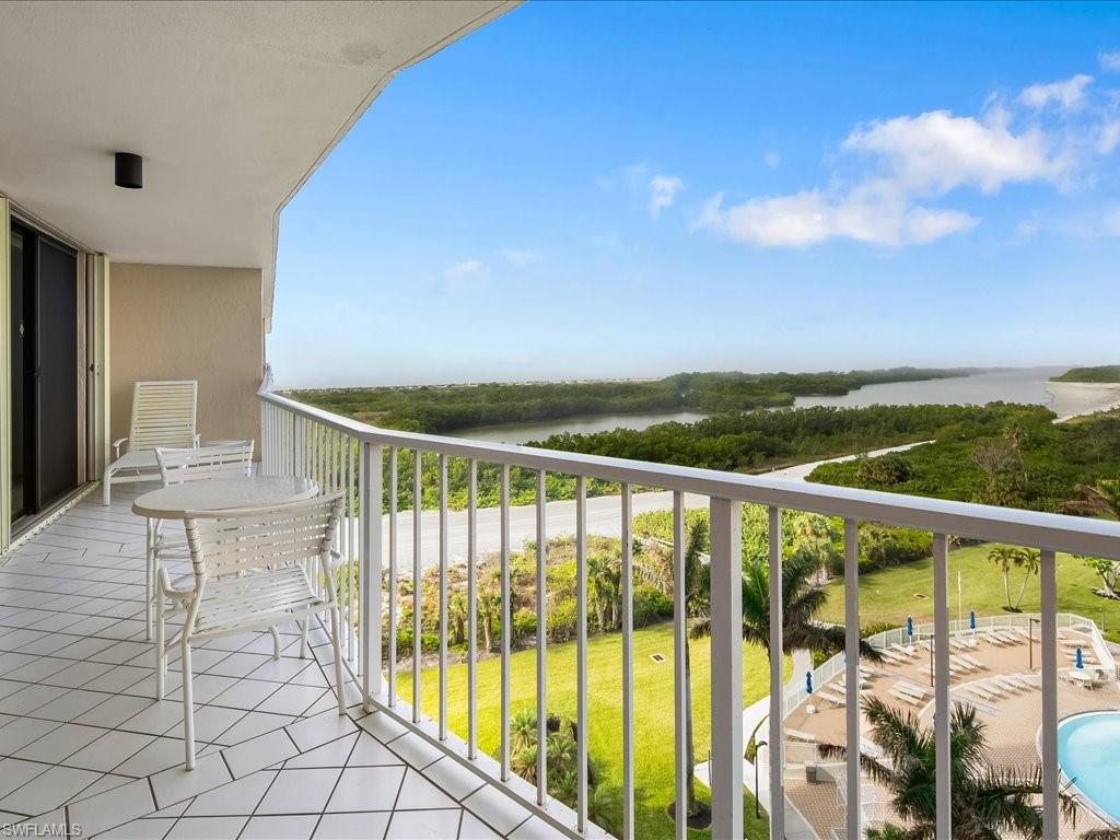 380 Seaview Ct # 908 Property Photo 16