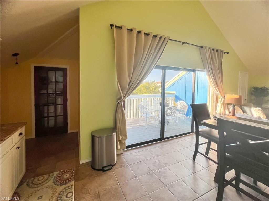 564 Coral Cir Property Photo 13