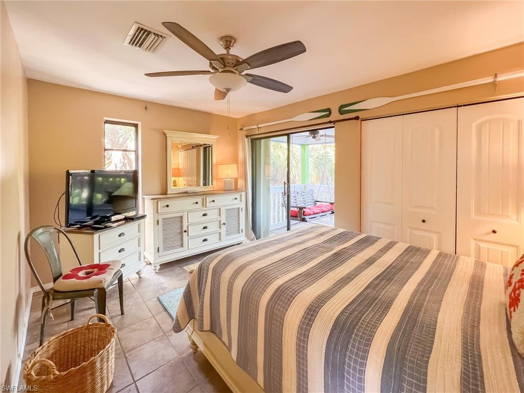 564 Coral Cir Property Photo 23