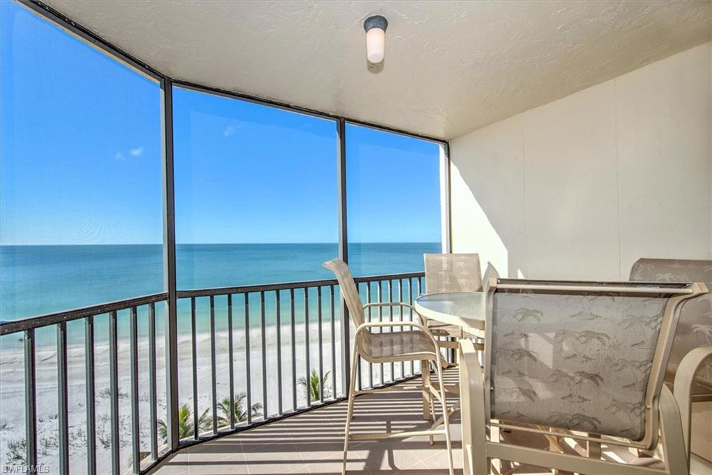 7500 Estero Blvd # 806 Property Photo 4