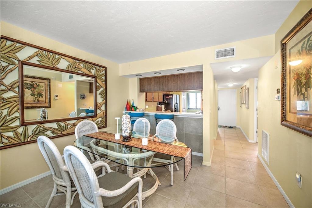 7500 Estero Blvd # 806 Property Photo 8