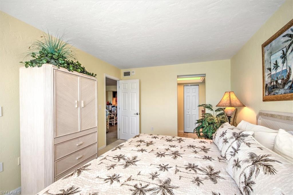 7500 Estero Blvd # 806 Property Photo 15