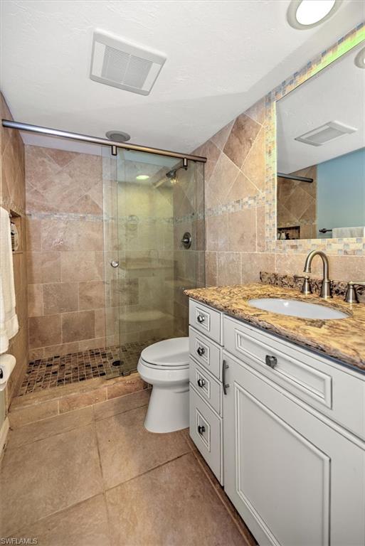 7500 Estero Blvd # 806 Property Photo 19