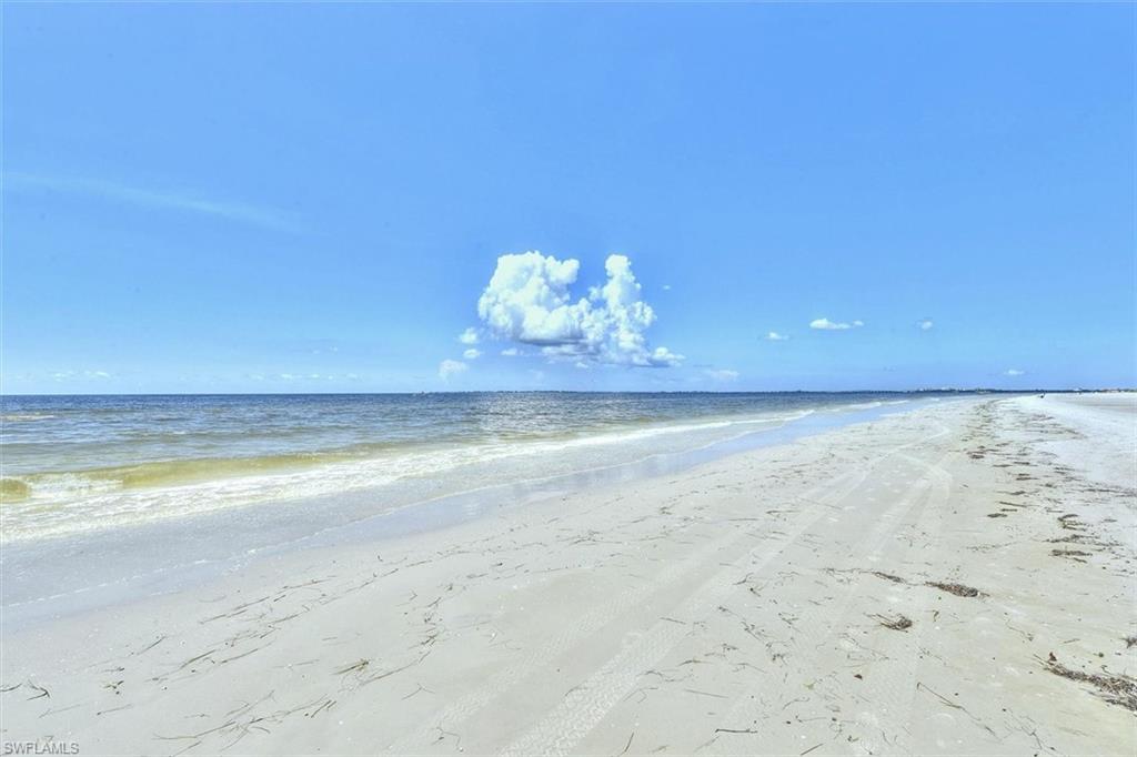 7500 Estero Blvd # 806 Property Photo 21
