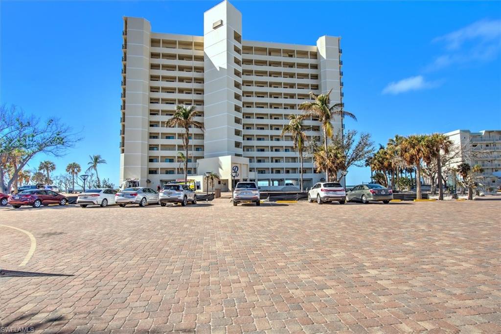 7500 Estero Blvd # 806 Property Photo 25