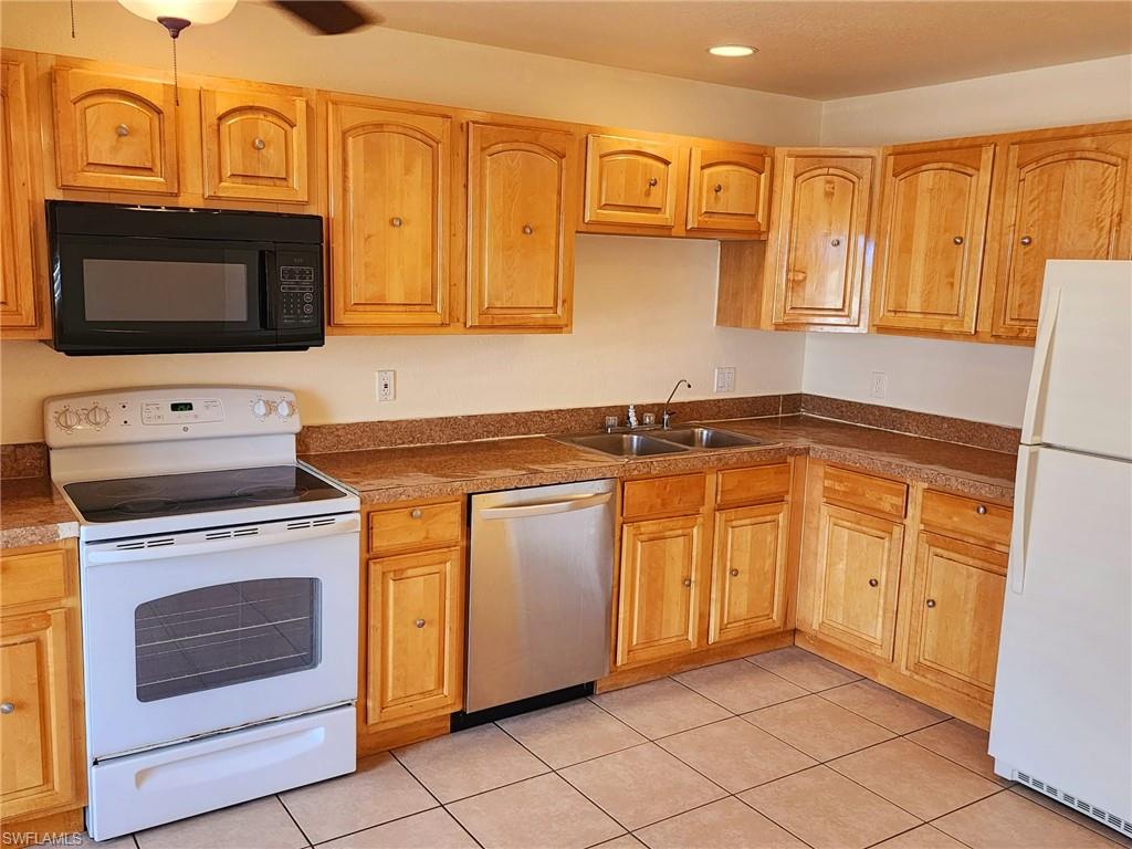 208/210 Ichabod Ave Property Photo 5