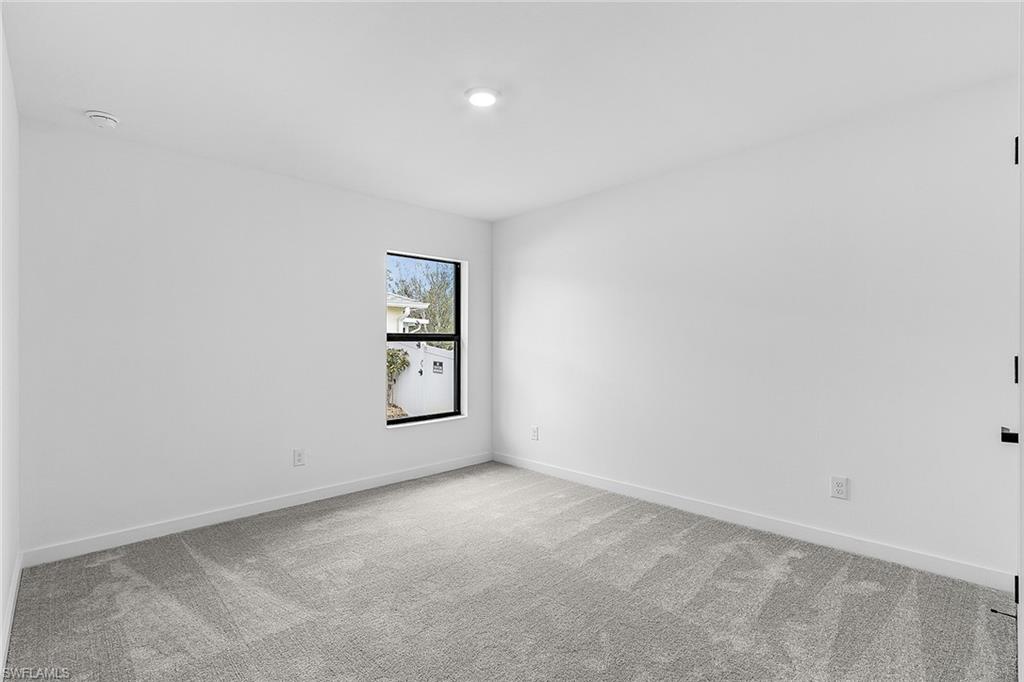 827 Rue Labeau Cir Property Photo 14