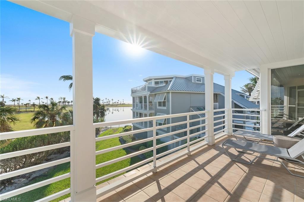 1666 Lands End Village Property Photo 10