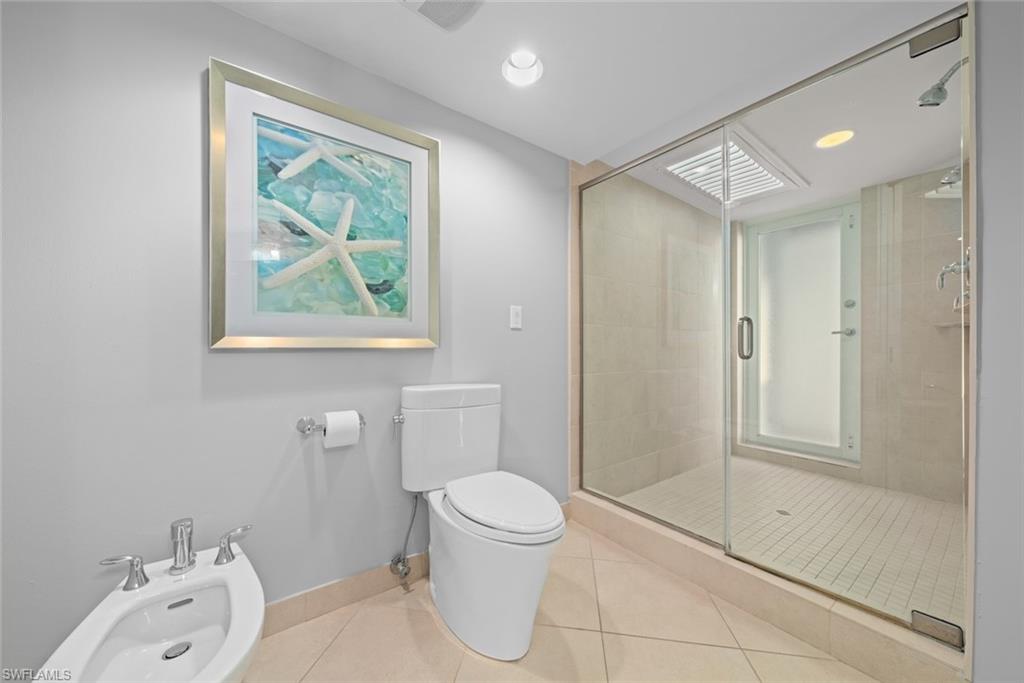 1666 Lands End Village Property Photo 24