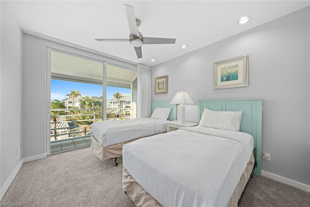 1666 Lands End Village Property Photo 27