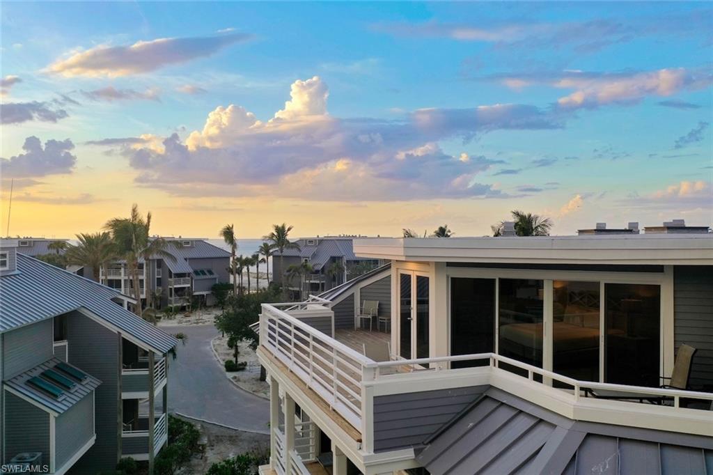 1666 Lands End Village Property Photo 34