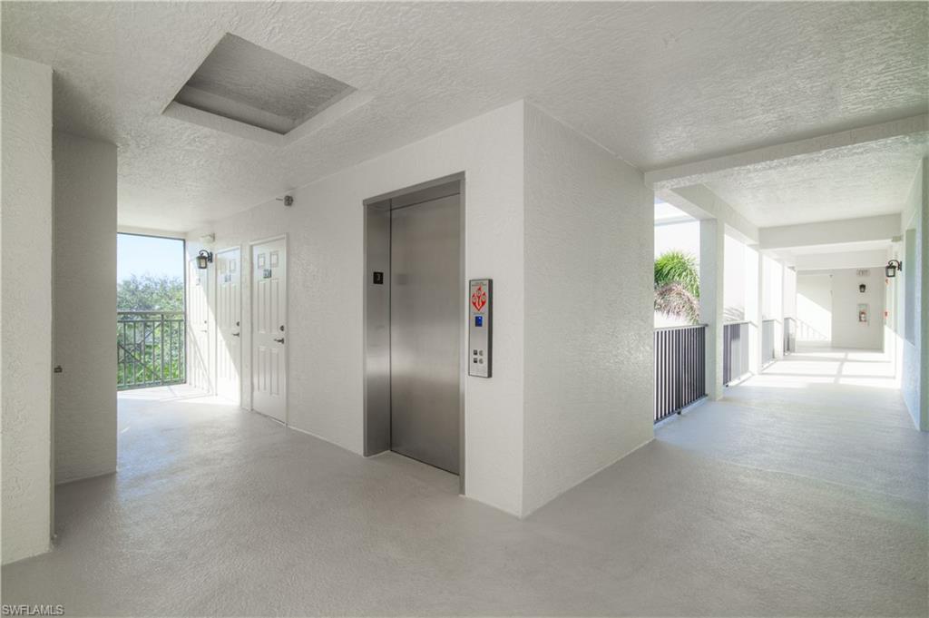 20916 Island Sound Cir # 305 Property Photo 2