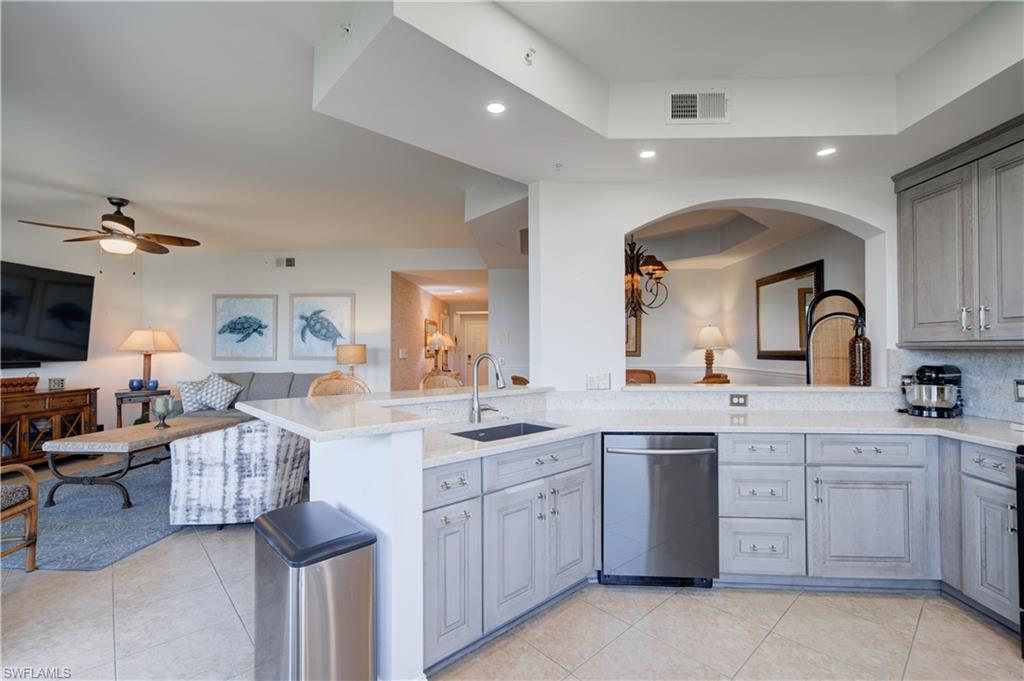 20916 Island Sound Cir # 305 Property Photo 8