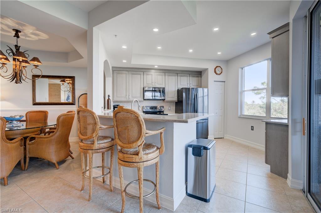 20916 Island Sound Cir # 305 Property Photo 9