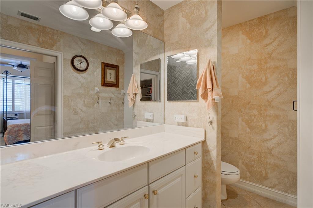 20916 Island Sound Cir # 305 Property Photo 22