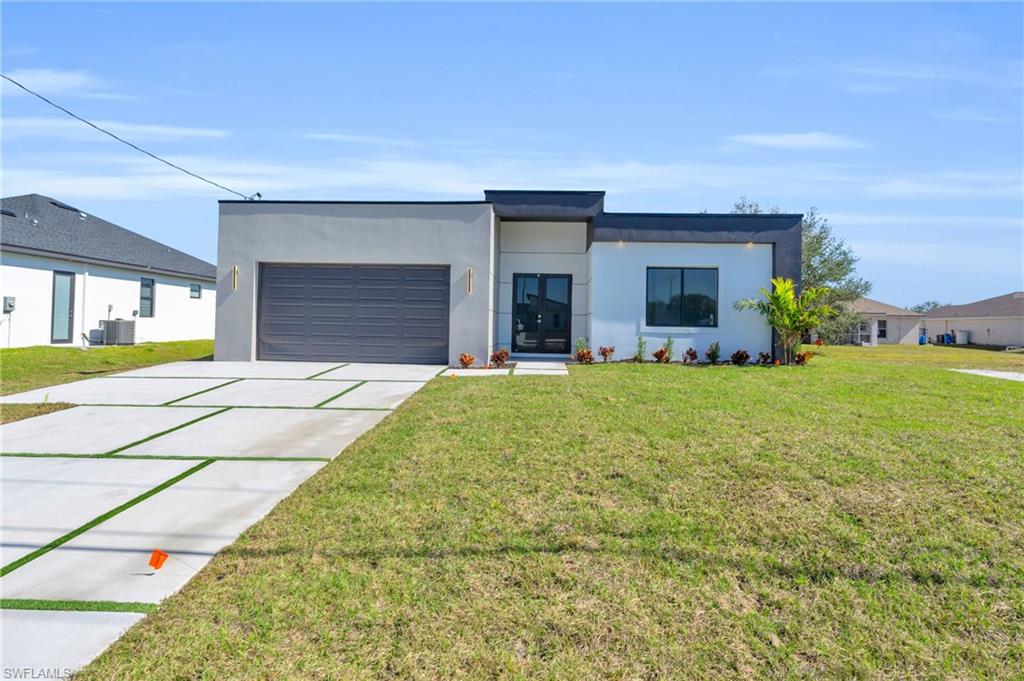 1021 Chiquita Blvd N Property Photo 1