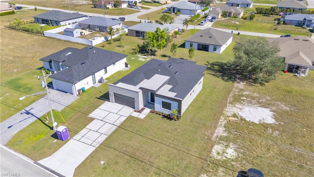 1021 Chiquita Blvd N Property Photo 5