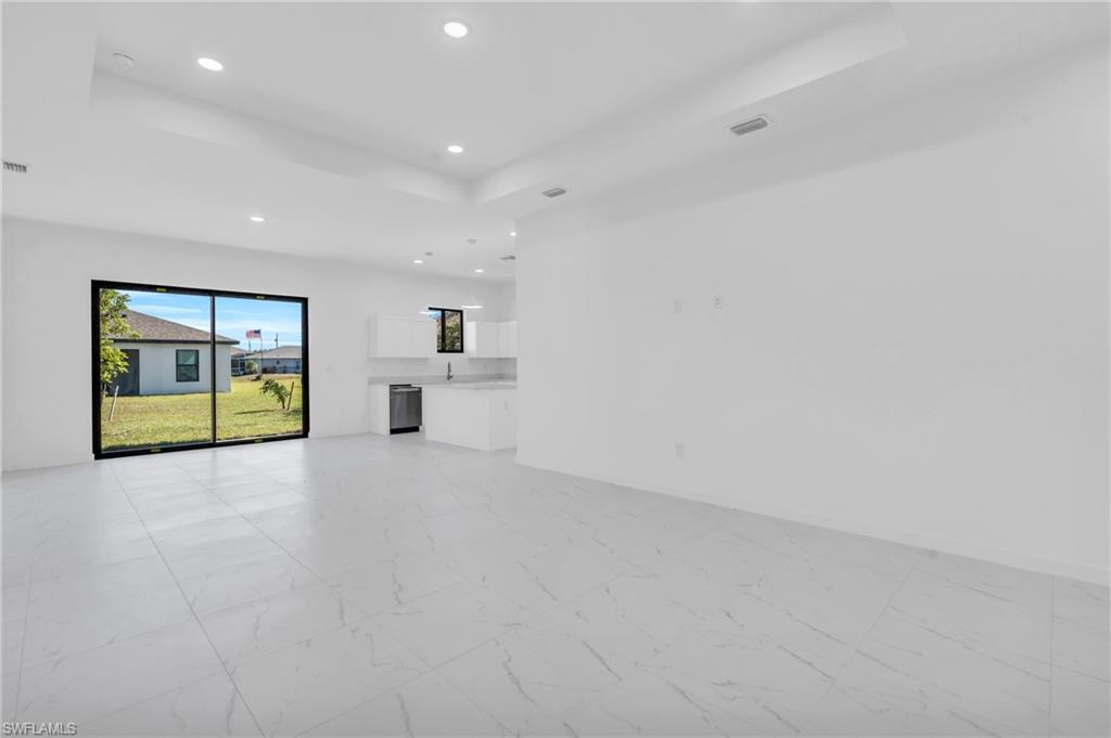 1021 Chiquita Blvd N Property Photo 12