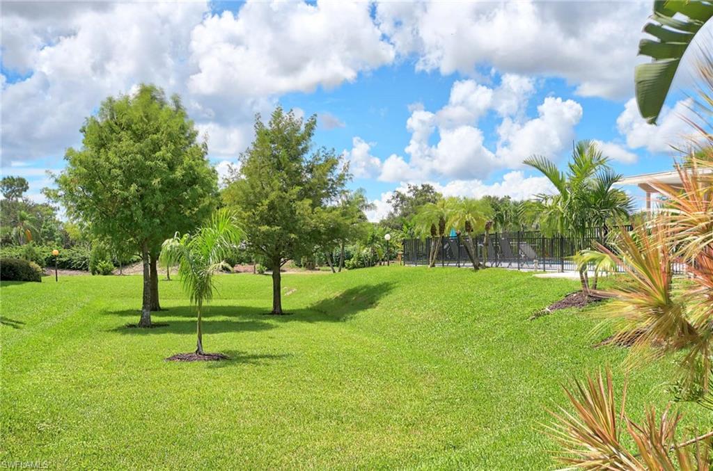 5695 Rattlesnake Hammock Rd B104 Property Photo 23