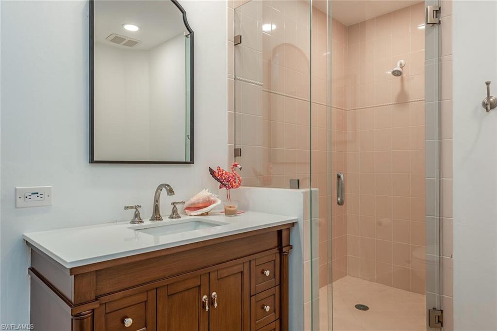 4811 Island Pond Ct # 304 Property Photo 9