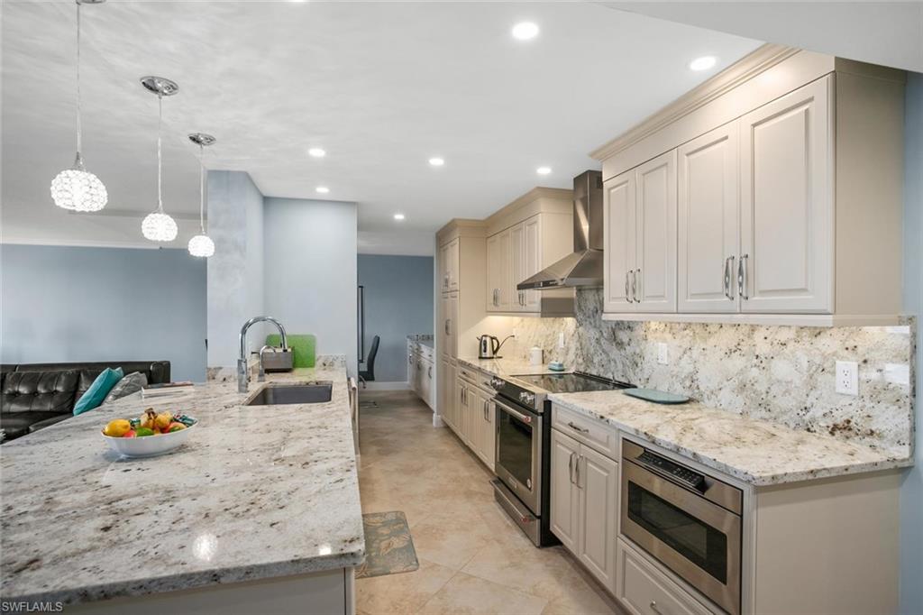 10851 Gulf Shore Dr # 402 Property Photo 10