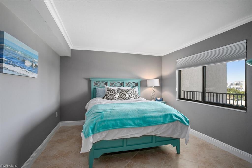 10851 Gulf Shore Dr # 402 Property Photo 11