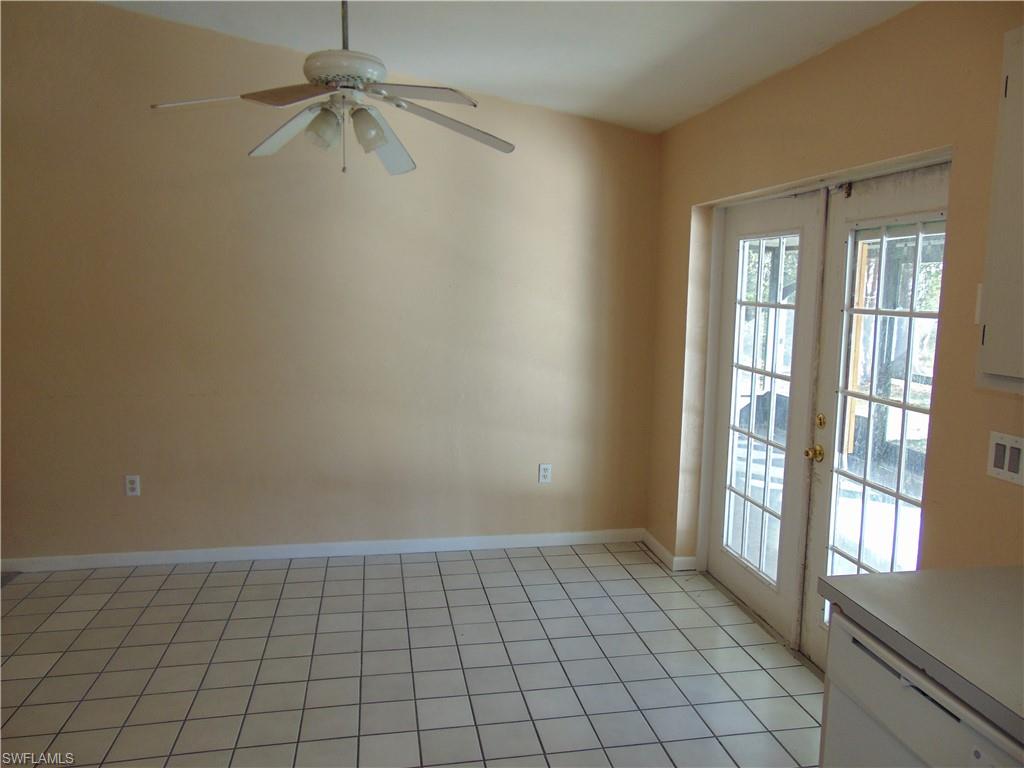 906 Wells Ave Property Photo 7