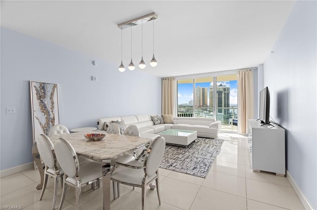 3000 Oasis Grand Blvd # 1101 Property Photo 12