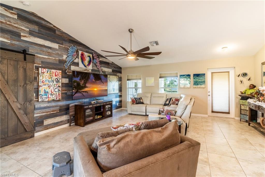 4150 Nw 39th Ave Property Photo 12