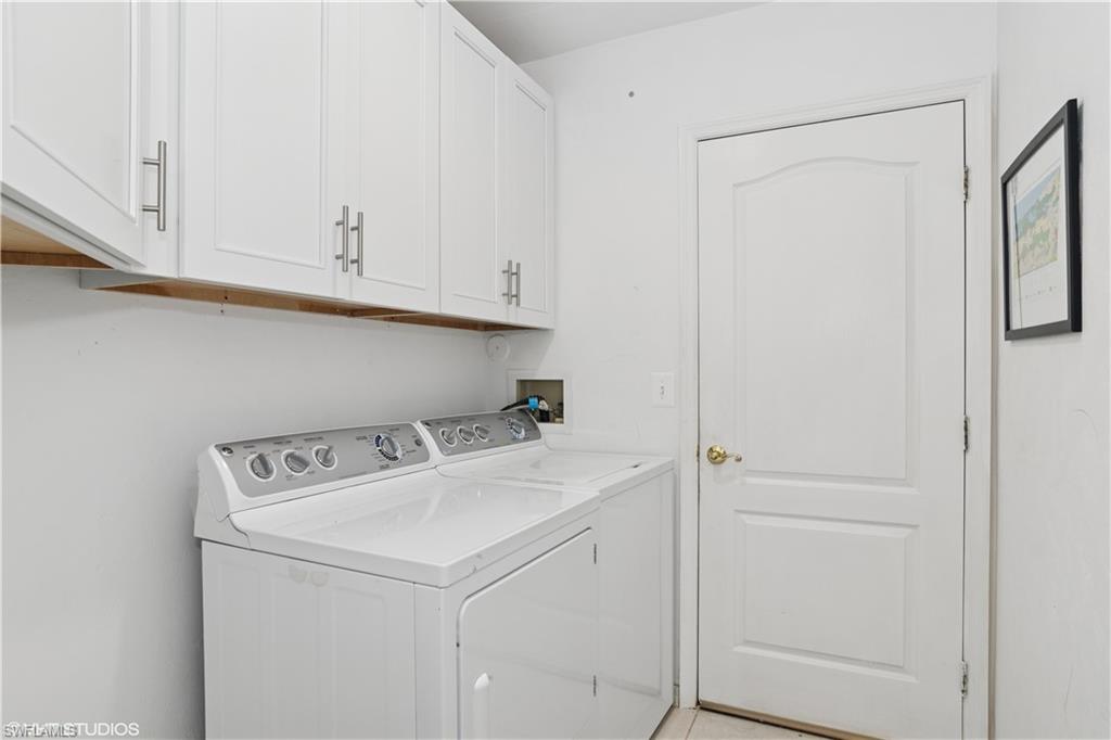 7048 Pelican Bay Blvd C-105 Property Photo 16
