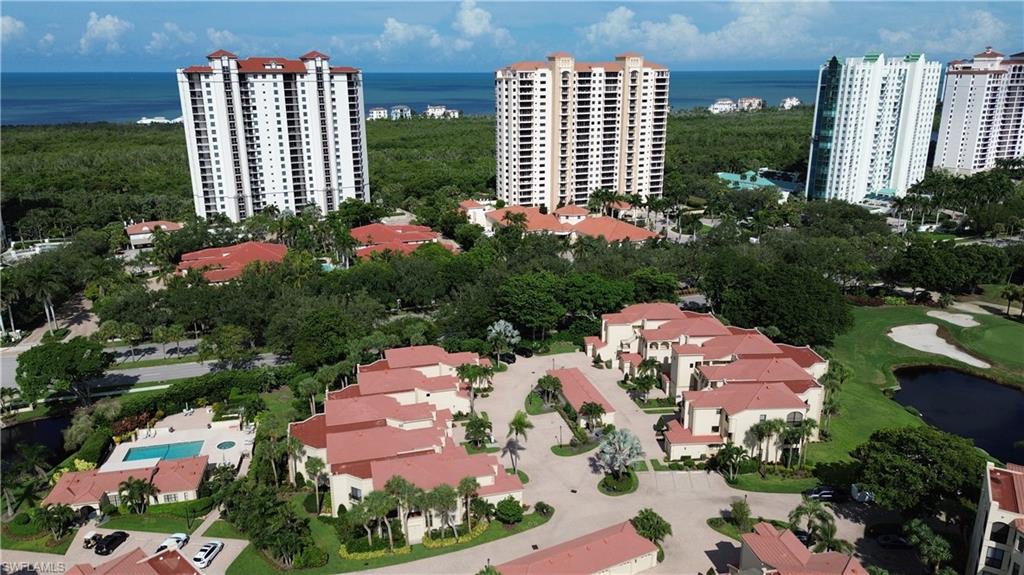7048 Pelican Bay Blvd C-105 Property Photo 29