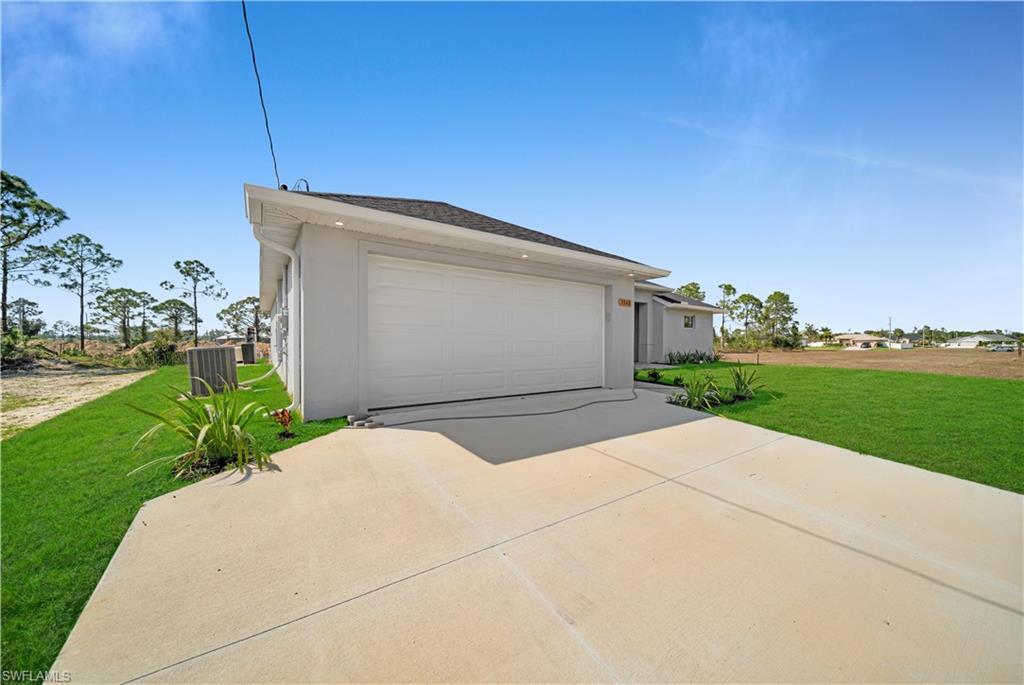 3340 Garden Blvd Property Photo 2