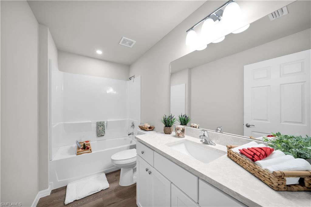 3340 Garden Blvd Property Photo 20