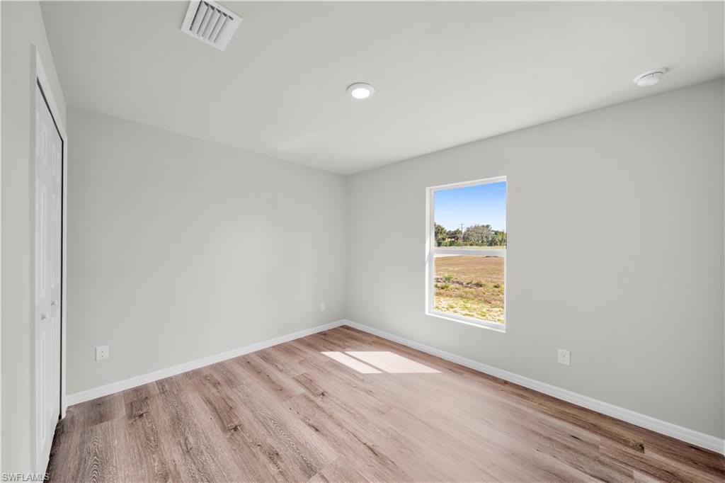 3340 Garden Blvd Property Photo 24