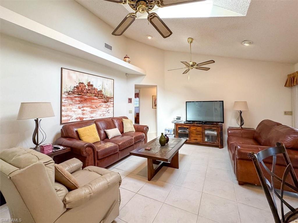 1219 Sw 53rd St Property Photo 17
