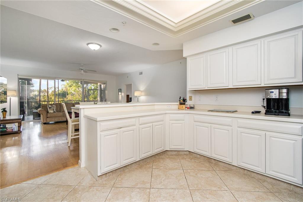26876 Wedgewood Dr # 102 Property Photo 11