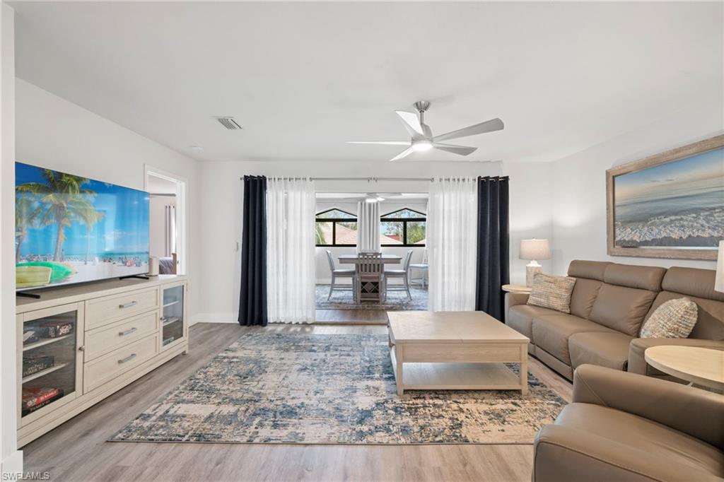 11921 Seabreeze Cove Ln # 210 Property Photo 3