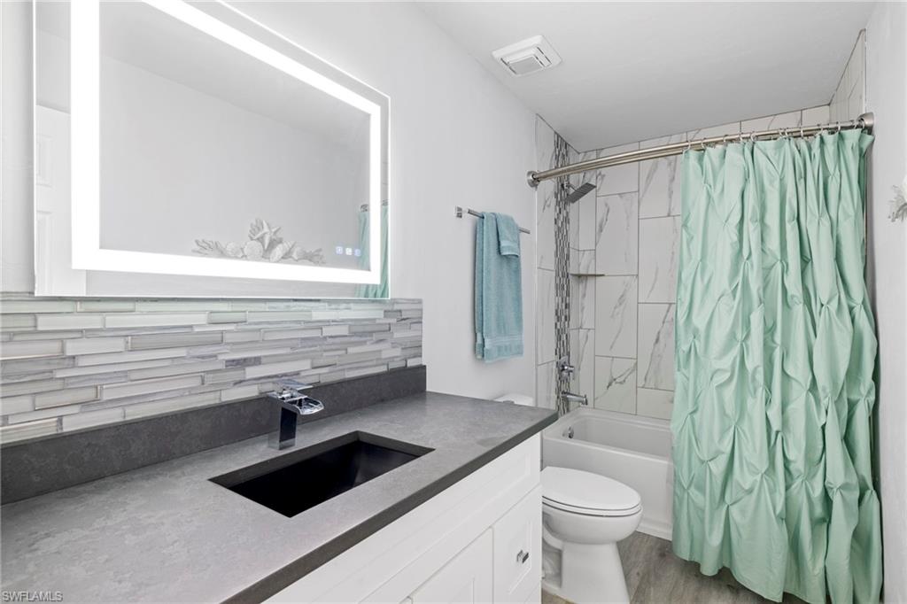 11921 Seabreeze Cove Ln # 210 Property Photo 25