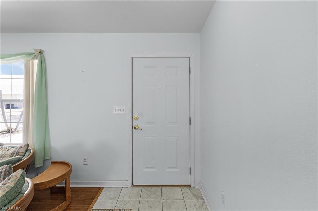 3121 Skipper Ln Property Photo 4